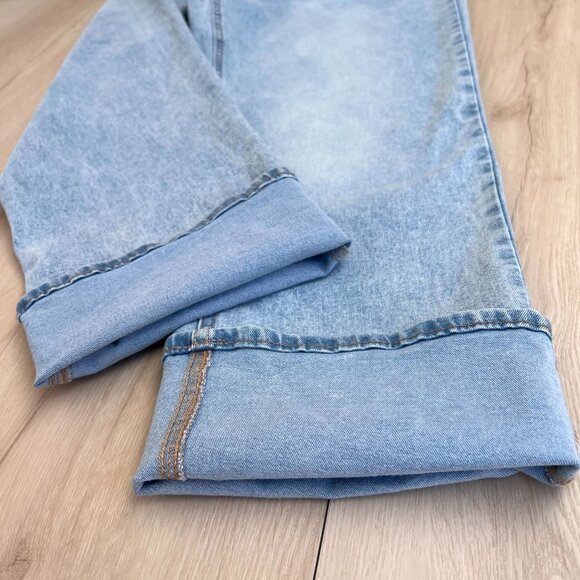 Frye High-Rise Crop Cuffed Hem Light Wash Stretch Jeans (10) Minimalist /Neutral - Picture 13 of 16